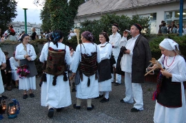 HSK, susret folklornih ansambala